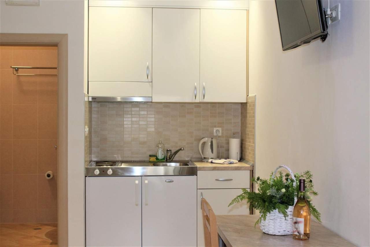 City Center Apartments Miro มาคาร์สกา ภายนอก รูปภาพ
