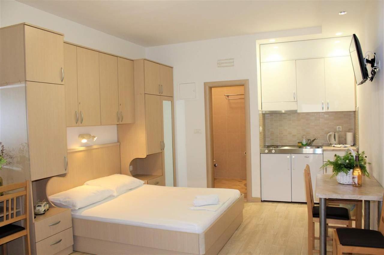 City Center Apartments Miro มาคาร์สกา ภายนอก รูปภาพ
